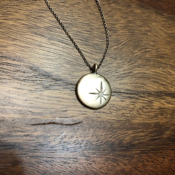 Dogeared 925 Silver One in a Million Necklace - Picture 5 of 8